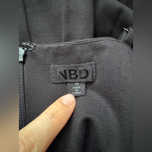 NBD Eileen Gown with slit in black size M - Picture 5 of 15